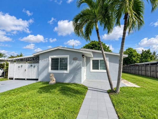 Essex Village, 871 SE 4th Pl, Hialeah, Florida 33010, image 2