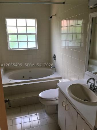 Biscayne Bay, 609 Puerta Ave, Coral Gables, Florida 33143, image 1
