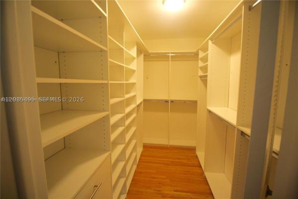Biscayne Bay, 609 Puerta Ave, Coral Gables, Florida 33143, image 2