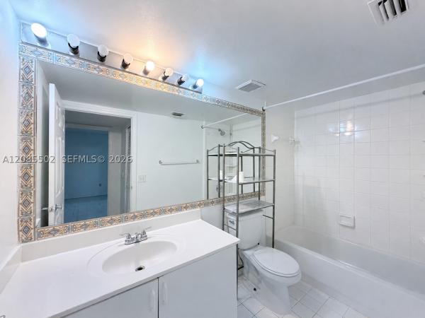 La Via, 9645 NW 1st Ct #1110, Pembroke Pines, Florida 33024, image 3