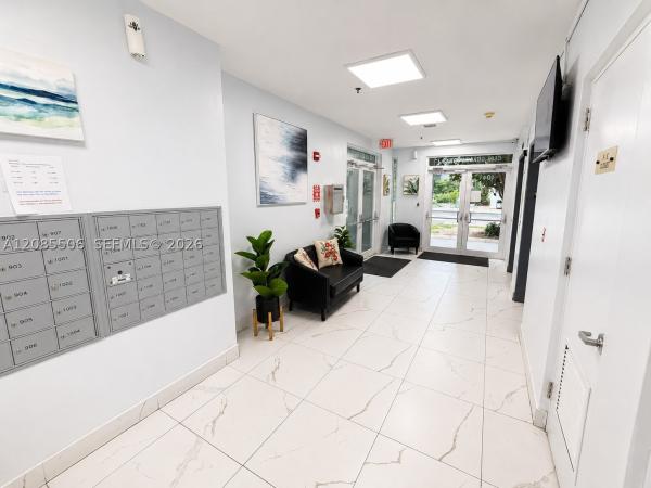 Casa Grande 1 Towers, 104 SW 9th St #1403, Miami, Florida 33130, image 2