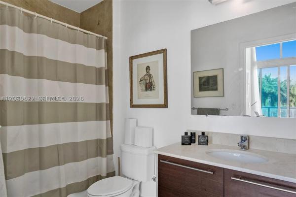 Quantum On The Bay, 1900 N Bayshore Dr #508, Miami, Florida 33132, image 1