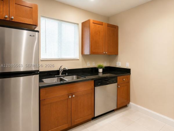 851 80th St #4, Miami Beach, Florida 33141, image 3