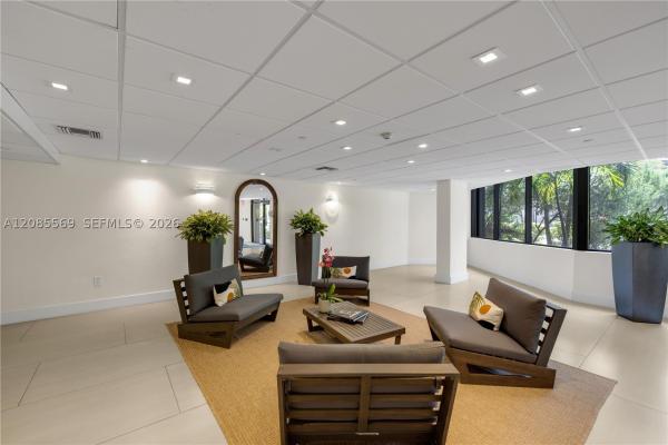 Brickell Key Two, 540 Brickell Key Dr #1414, Miami, Florida 33131, image 2