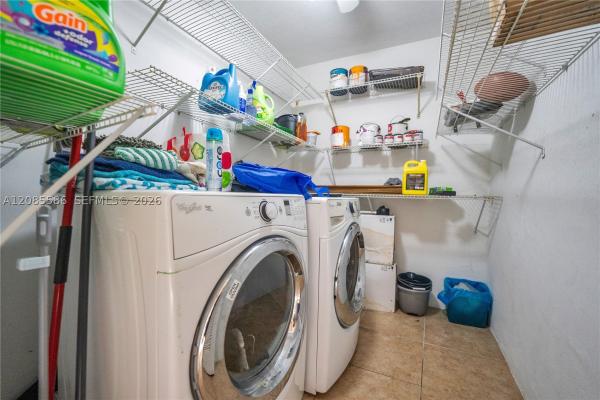 601 Ives Dairy Rd #105-8, Unincorporated Dade County, Florida 33179, image 3