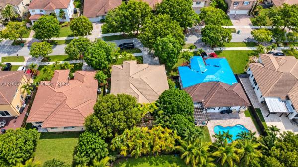 The Breakers At Isles Of Bayshore, 22023 SW 95th Pl, Cutler Bay, Florida 33190, image 2