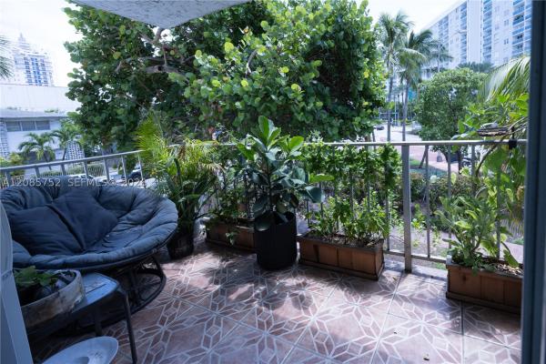 Boston Plaza, 6801 Indian Creek Dr #201, Miami Beach, Florida 33141, image 1
