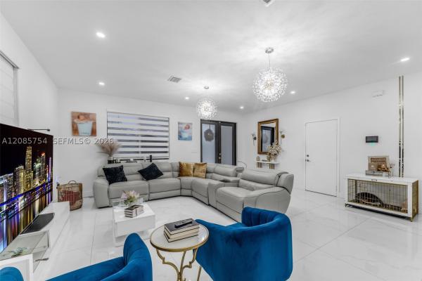 22712 SW 129th Ave, Unincorporated Dade County, Florida 33170, image 2