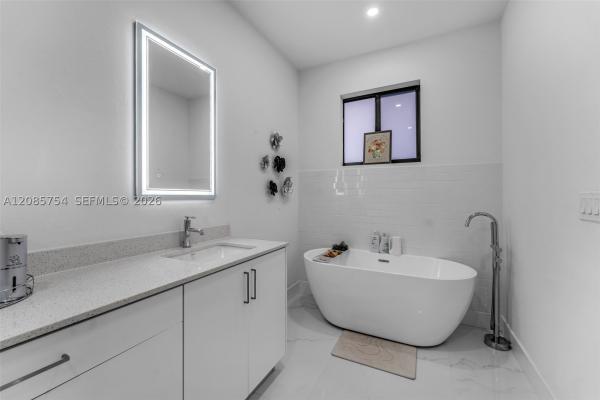 22712 SW 129th Ave, Unincorporated Dade County, Florida 33170, image 1