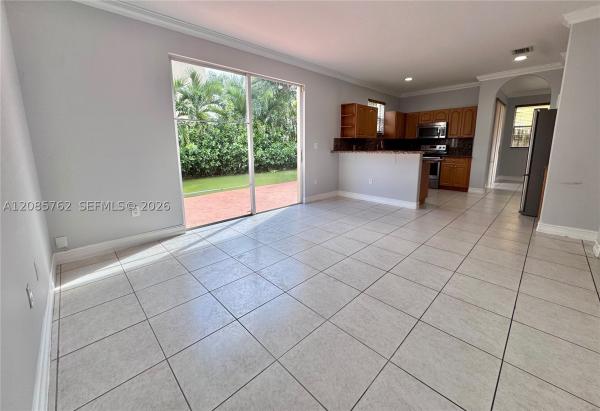 12864 NW 7th St, Unincorporated Dade County, Florida 33182, image 3