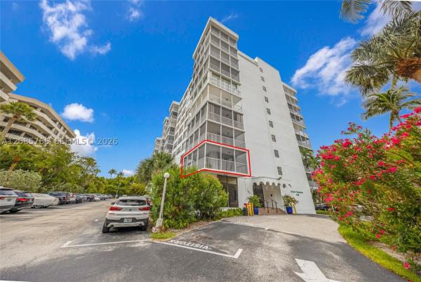 Island Breakers, 150 Ocean Lane Dr #2H, Key Biscayne, Florida 33149, image 3