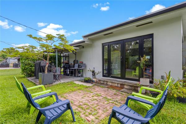 Hollywood Hills, 1126 E Hawthorne Cir, Hollywood, Florida 33021, image 3