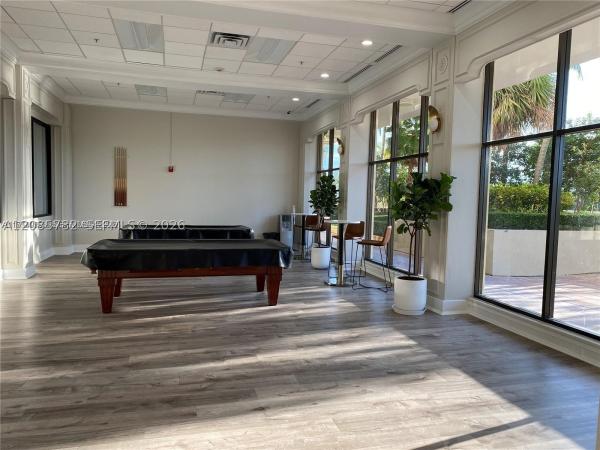 5600 Collins, 5600 E Collins Ave #5B, Miami Beach, Florida 33140, image 2