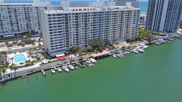 5600 Collins, 5600 E Collins Ave #5B, Miami Beach, Florida 33140, image 1