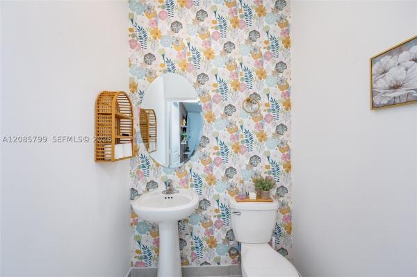 21325 SW 127th Ct, Unincorporated Dade County, Florida 33177, image 2