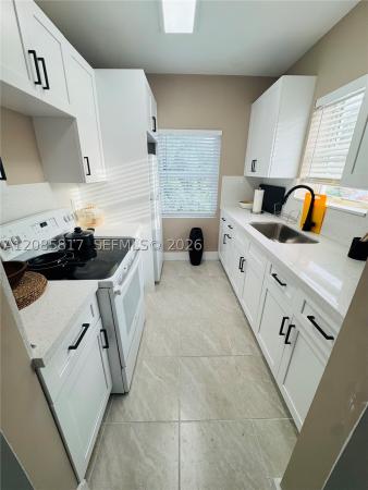 Brickell Riverview, 850 SW 5th St #2, Miami, Florida 33130, image 1