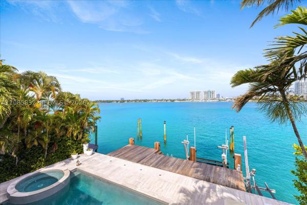 Rivo Alto, 401 E Rivo Alto Dr, Miami Beach, Florida 33139, image 2
