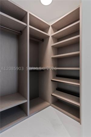 300 Biscayne Blvd Way #1404W, Miami, Florida 33131, image 1