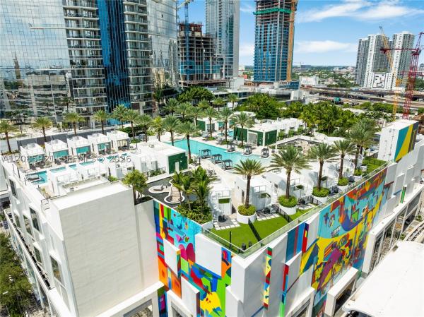 Paramount Miami Worldcenter, 851 NE 1st Ave #3408, Miami, Florida 33132, image 2