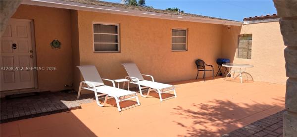 2359 N Wallen Dr, Palm Beach Gardens, Florida 33410, image 2