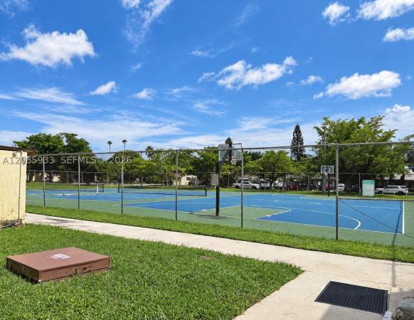 Lake Island, 401 NW 43rd St, Deerfield Beach, Florida 33064, image 3