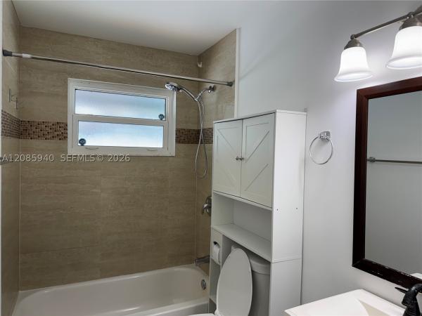 Middle River Terrace, 515 NE 11th St, Fort Lauderdale, Florida 33304, image 2