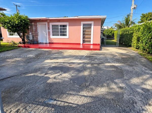 Sun Tan Village, 1010 E 8th Ct, Hialeah, Florida 33010, image 2