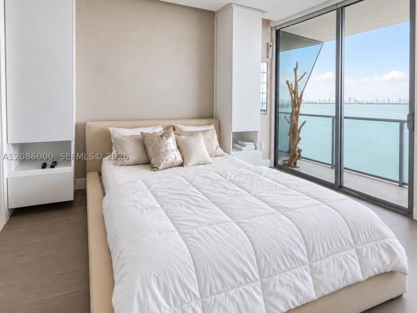Icon Bay, 460 NE 28th St #3503, Miami, Florida 33137, image 1