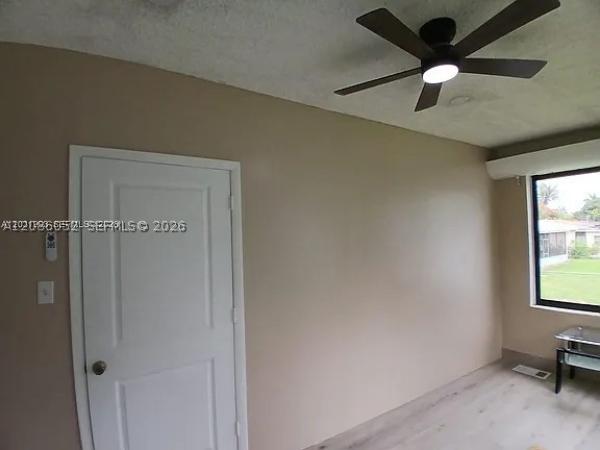 1400 NE 148th St #1, Unincorporated Dade County, Florida 33161, image 3
