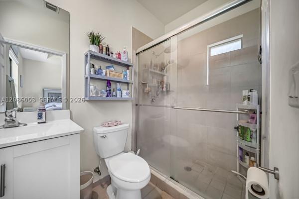 Aquabella, 10657 W 32nd Ln, Hialeah, Florida 33018, image 2