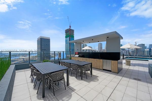 121 NE 5th St #3006, Miami, Florida 33132, image 1