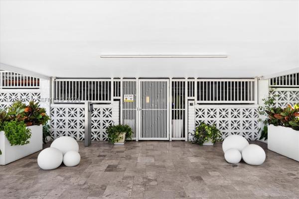 The Presidential, 401 Ocean Dr #518, Miami Beach, Florida 33139, image 3