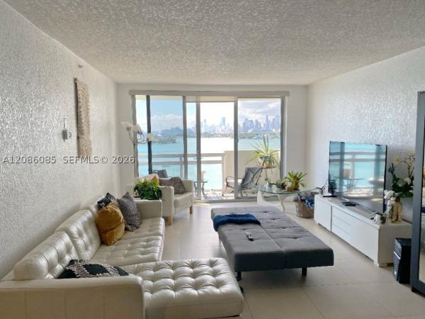 Flamingo South Beach, 1500 Bay Rd #1222S, Miami Beach, Florida 33139, image 2