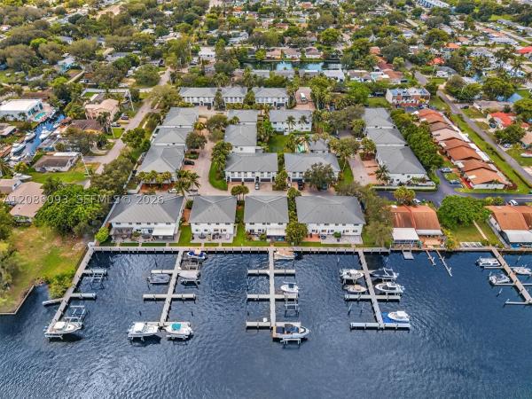 Yacht Club At Treasure Cove, 2727 Treasure Cove Cir, Dania Beach, Florida 33312, image 1