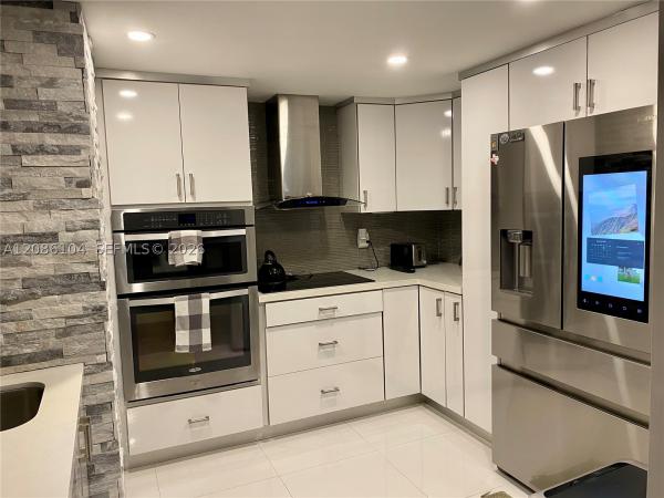 Venetia, 555 NE 15th St #12-J, Miami, Florida 33132, image 1