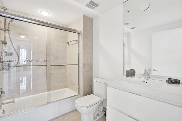 North Tower At Marina Palms, 17301 Biscayne Blvd #1207, North Miami Beach, Florida 33160, image 1