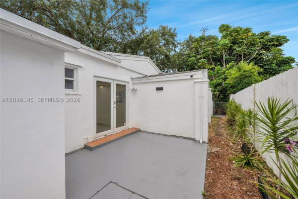 Fulford By The Sea, 2041 NE 182nd St, North Miami Beach, Florida 33162, image 1