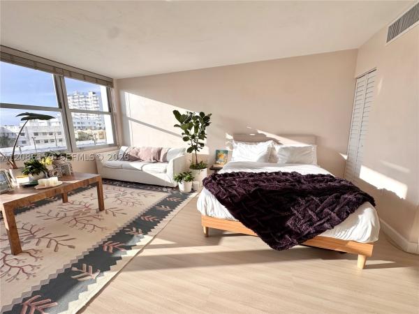 Triton Tower, 2899 Collins Ave #550, Miami Beach, Florida 33140, image 2