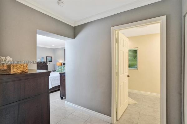 Hollywood Lakes, 712 S 15th Ave, Hollywood, Florida 33020, image 1