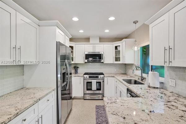 Hollywood Lakes, 712 S 15th Ave, Hollywood, Florida 33020, image 2