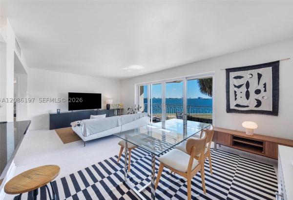 11111 Biscayne Blvd #2D, Unincorporated Dade County, Florida 33181, image 2