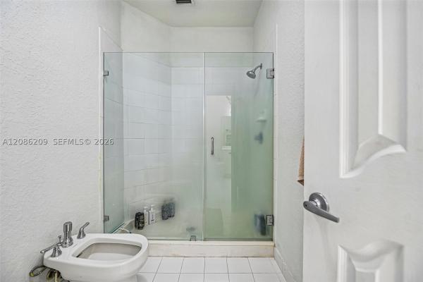 Netherlands, 8175 NW 114th Pl, Doral, Florida 33178, image 2