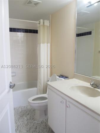 Winston Towers 600, 210 174th St #1510, Sunny Isles Beach, Florida 33160, image 2