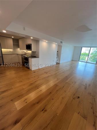 Cape Florida Club, 210 Sea View Dr #506, Key Biscayne, Florida 33149, image 1
