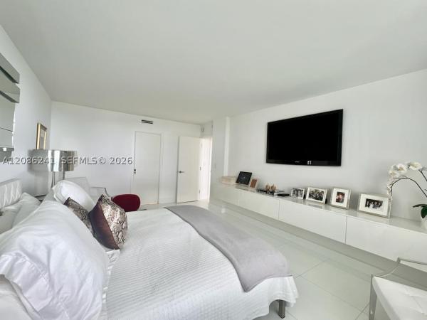 Commodore Club East, 177 Ocean Lane Dr #405, Key Biscayne, Florida 33149, image 3