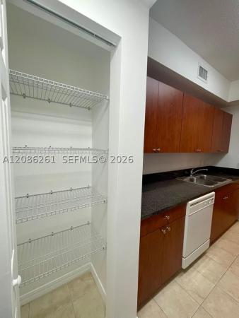 Parkview At Brickell, 115 SW 11th St #704, Miami, Florida 33130, image 3