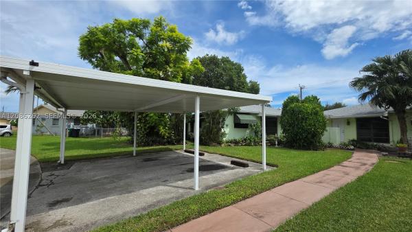 Point Royale, 19851 SW 103rd Ct, Cutler Bay, Florida 33157, image 2