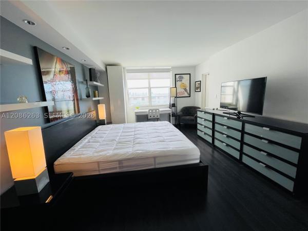Brickell Bay Club, 2333 Brickell Ave #409, Miami, Florida 33129, image 1