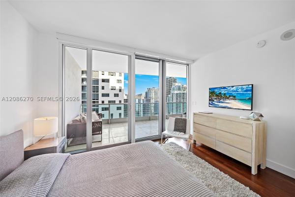 Jade Residences At Brickell Bay, 1331 Brickell Bay Dr #3705, Miami, Florida 33131, image 2