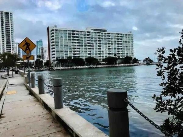The Grand, 1717 N Bayshore Dr #A-1038, Miami, Florida 33132, image 3